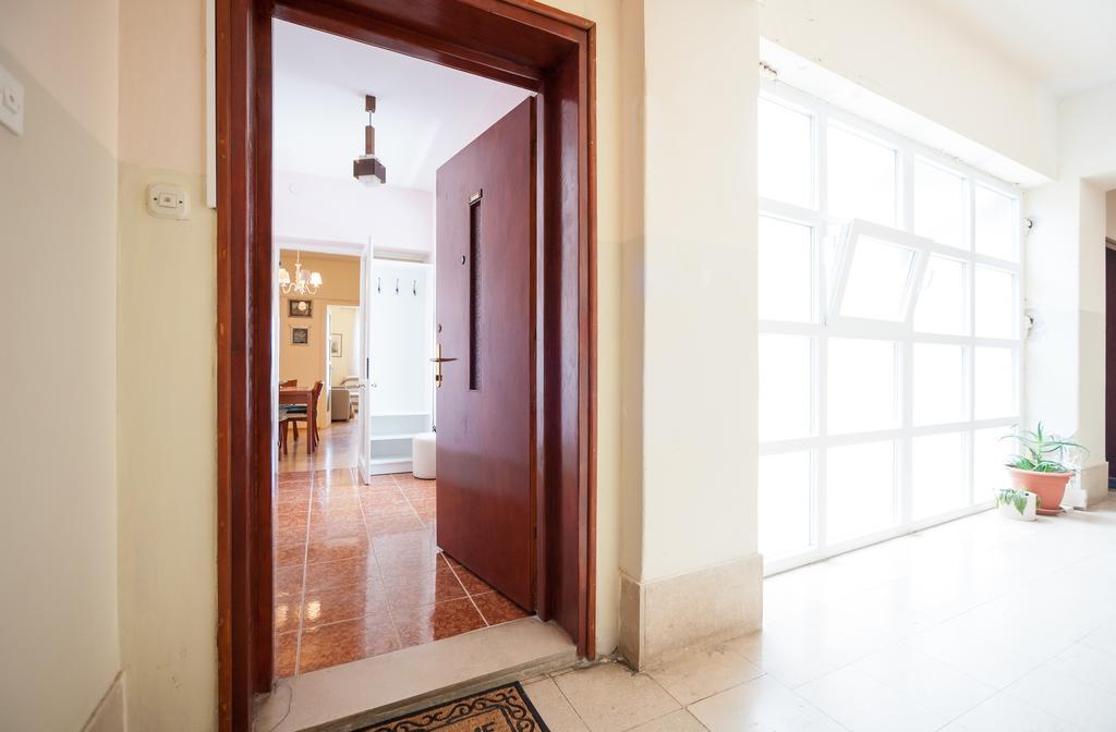Vera Apartments With Sea View And Old Town View Zadar Exterior photo